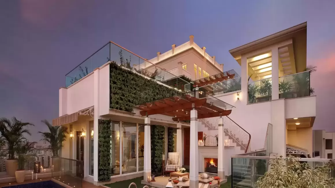 Central Park Sky Villas front view